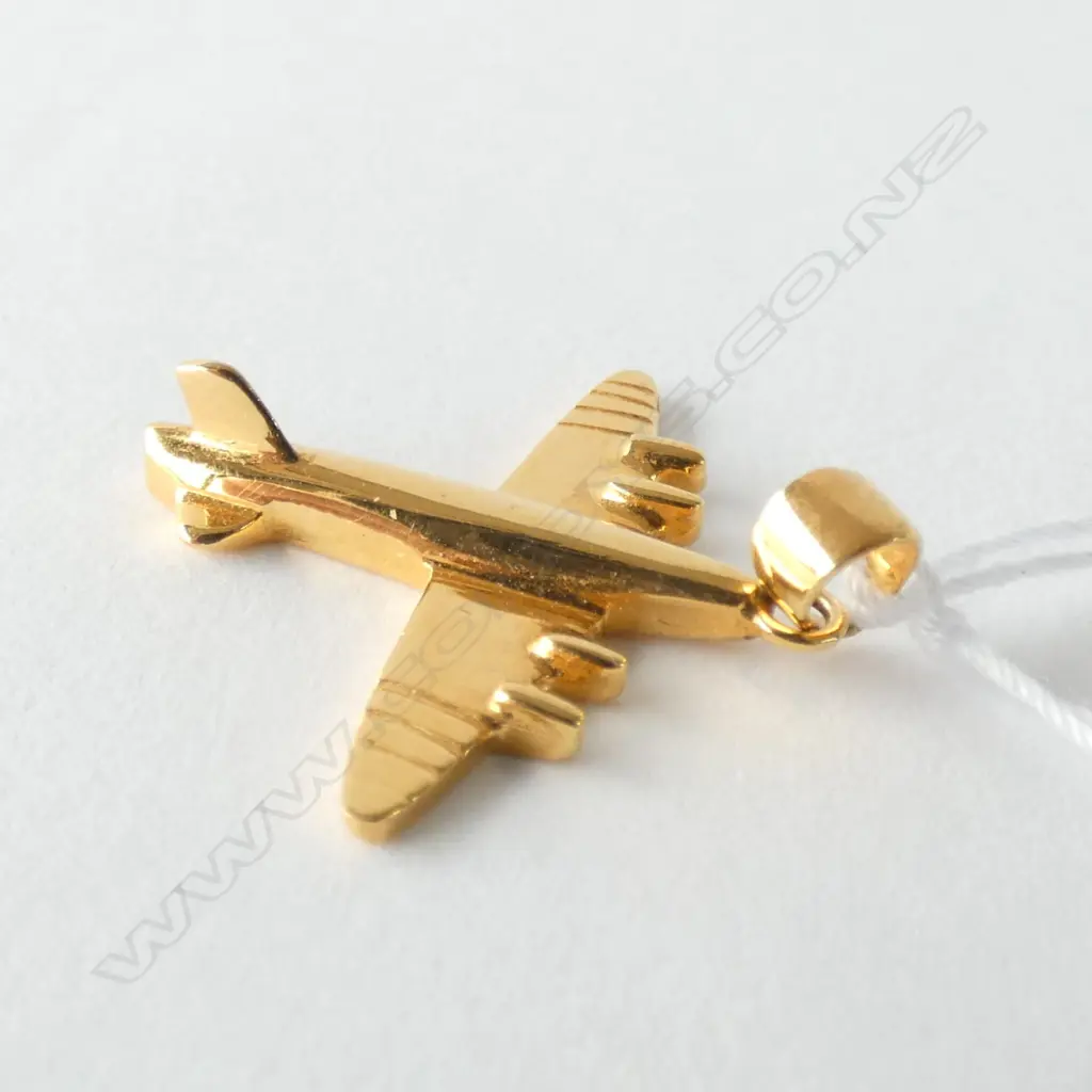 21CT GOLD PLANE PENDANT CHARM, L 25mm. 3.44gms Image 1++
