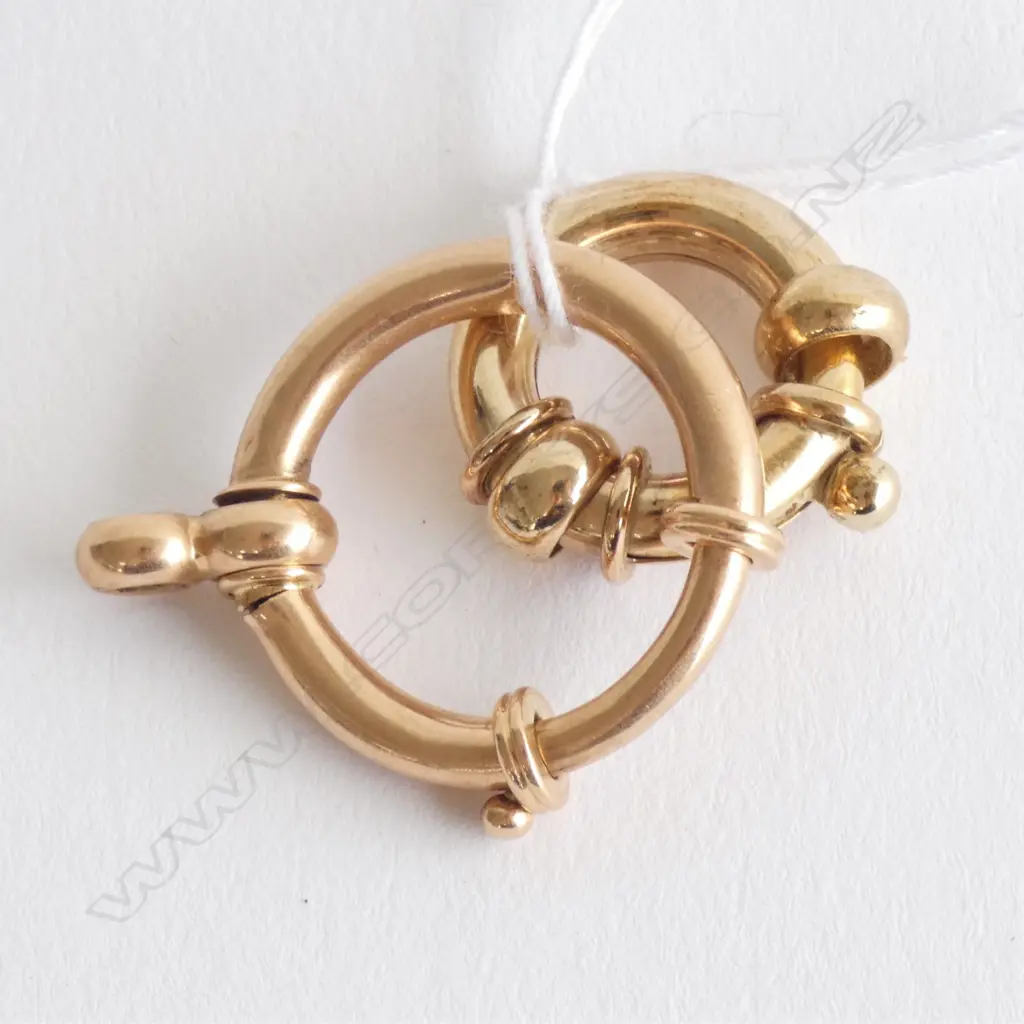 2 9CT GOLD NECKLACE CLASPS 8.64gm Image 1++