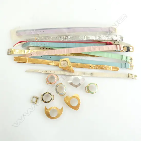 ARLY LUXORAMA VINTAGE WOMENS WATCH WITH INTERCHANGING STRAPS & FACES