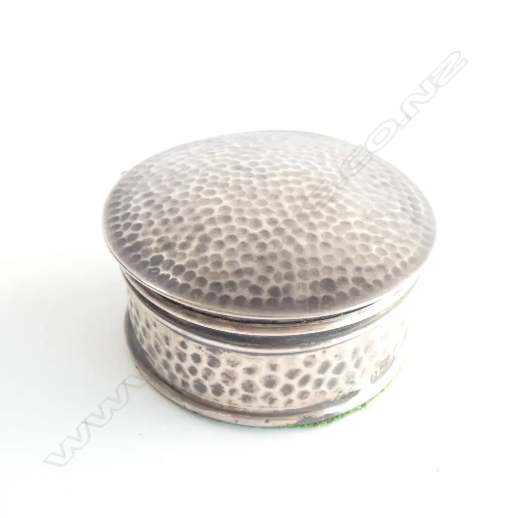 STG SILVER LIDDED BOX, B'HAM 1907 47.6 GRAMS TOTAL Image 1++