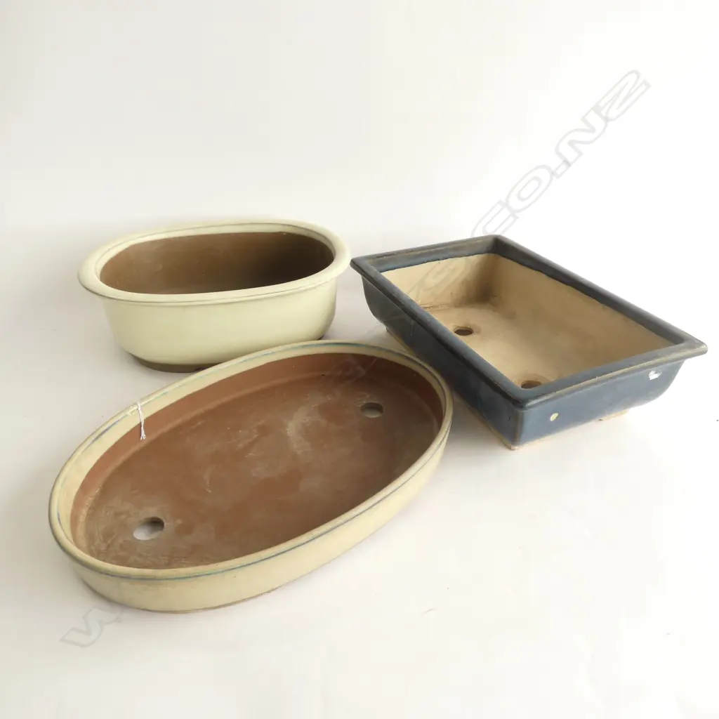 THREE JAPANESE BONSAI POTS, LONGEST 275MM Image 1++