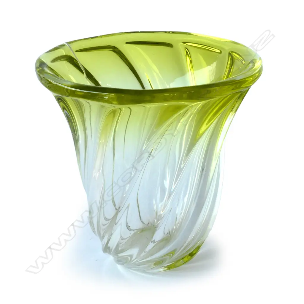 VAL ST LAMBERT YELLOW WRYTHEN GLASS VASE Image 1++