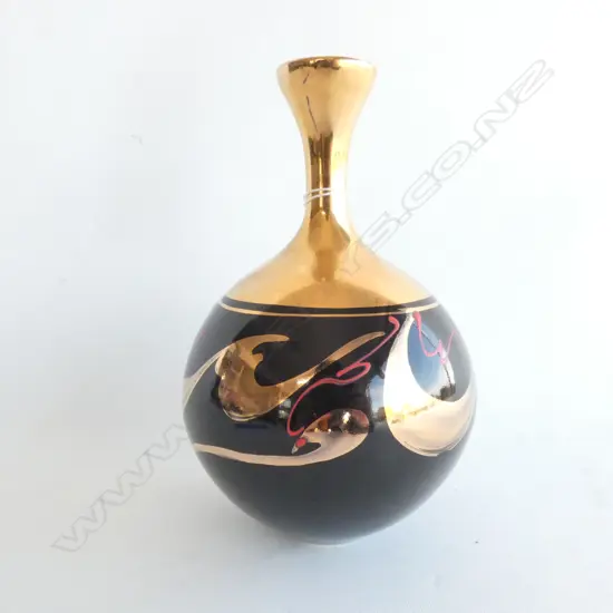 PETER COLLIS VASE