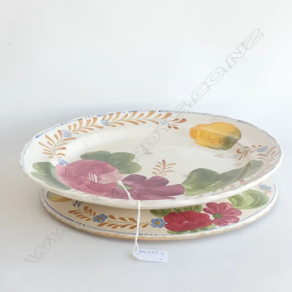 BELLE FIORE BREAD BOARD + LARGE PLATE 310MM DIA Image 1++