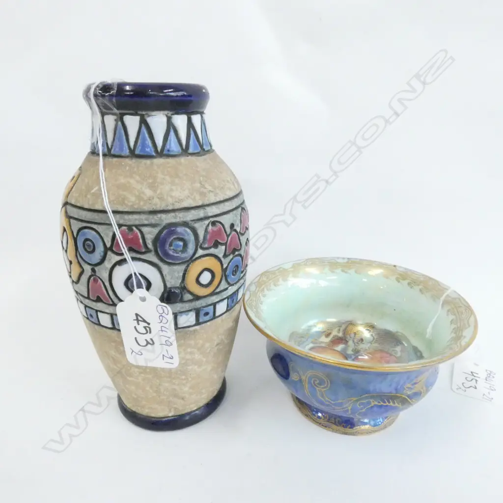 MALING BOWL (DIA. 115MM) AND AMPHORA VASE (H. 170MM) Image 1++