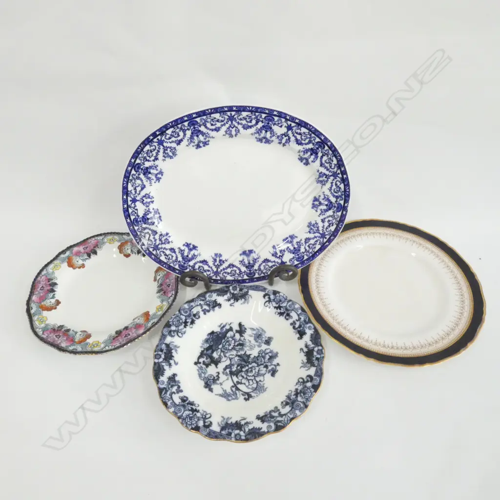 FOUR OLD BLUE & WHITE PLATES, LARGEST L. 330MM Image 1++