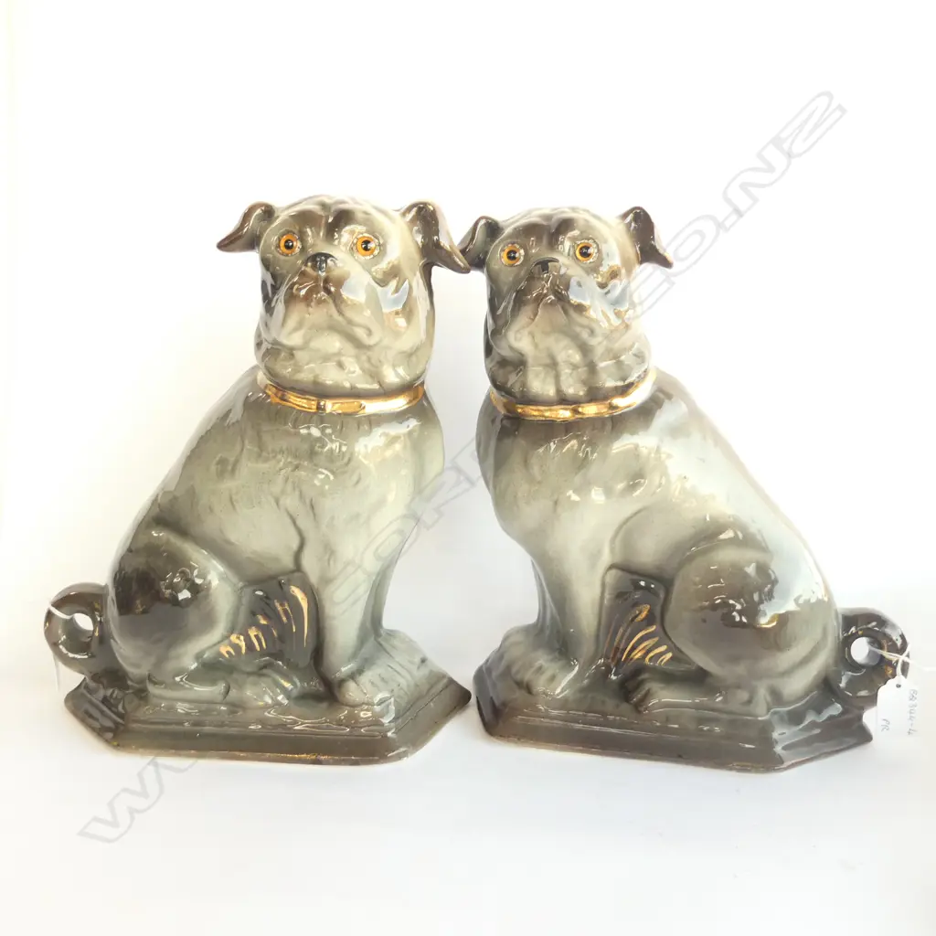 PAIR PUG DOGS WITH GILT COLOURS, H. 310MM Image 1++