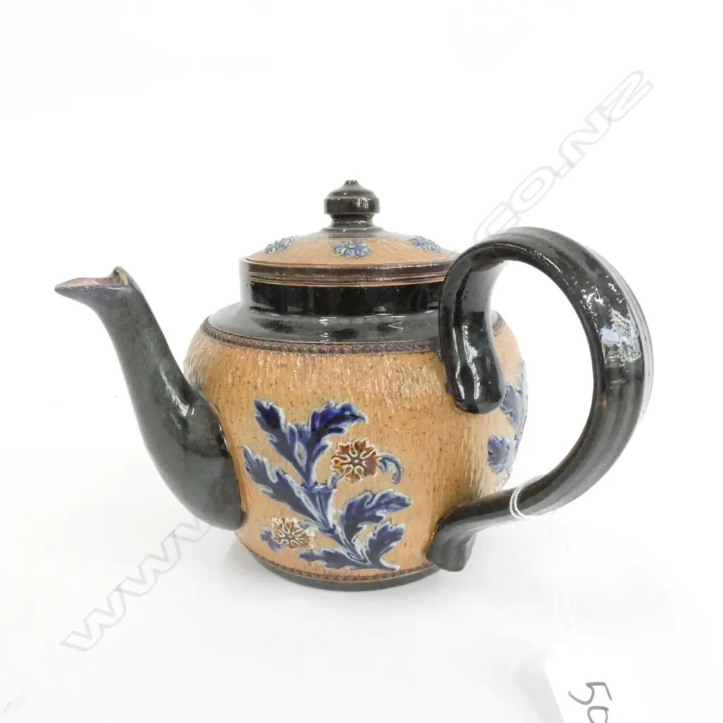 DOULTON LAMBETH SIDE HANDLED TEAPOT REPAIR TO SPOUT H 140 MM Image 1++