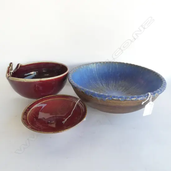 3 STUDIO POTTERY BOWLS; 2 RED GLAZE 1 BLUE 280MM DIA