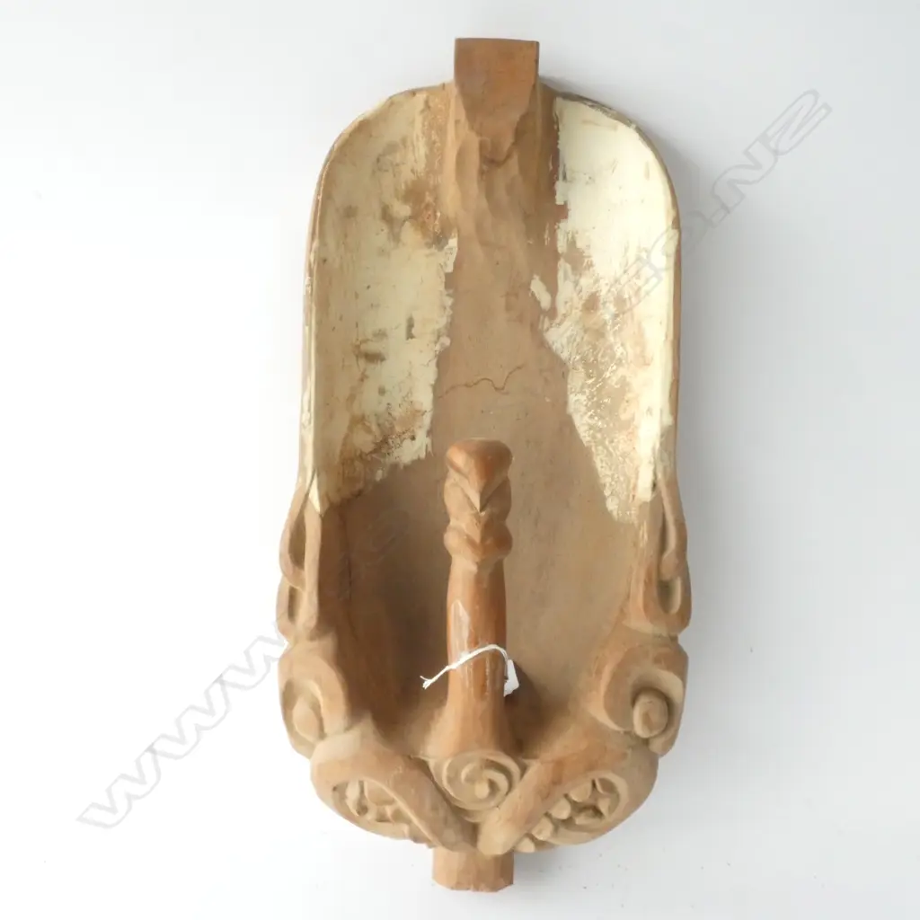 BRYAN MCCURRACH CARVED WOODEN MAORI CANOE BAILER UNFINISHED L. 500MM Image 1++