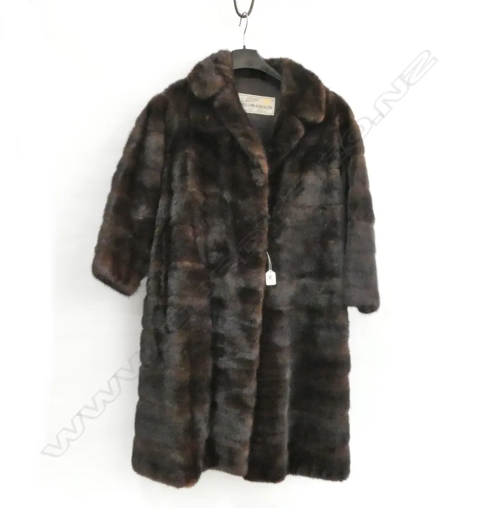 FULL LENGTH FUR COAT Image 1++