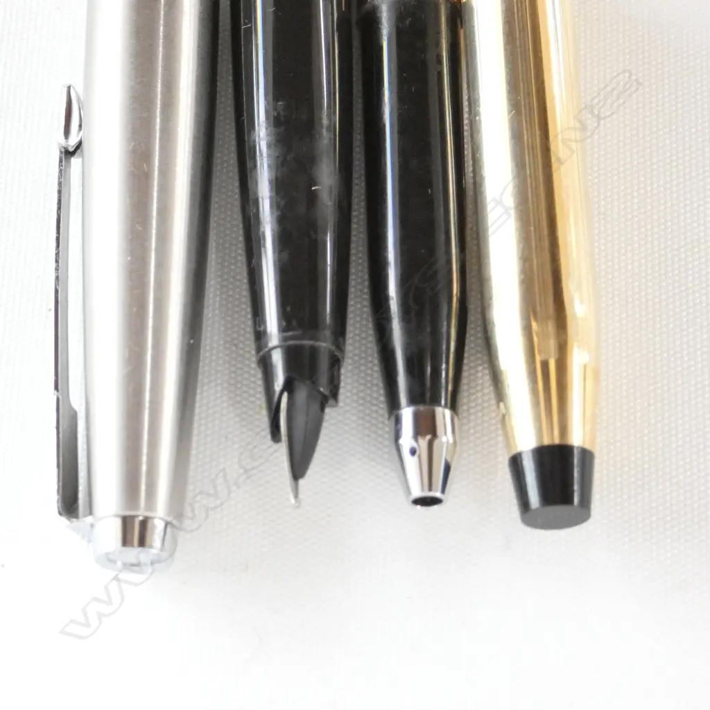 CROSS 14CT GOLD FILLED AIR NEW ZEALAND PEN + PARKER PEN Image 1++