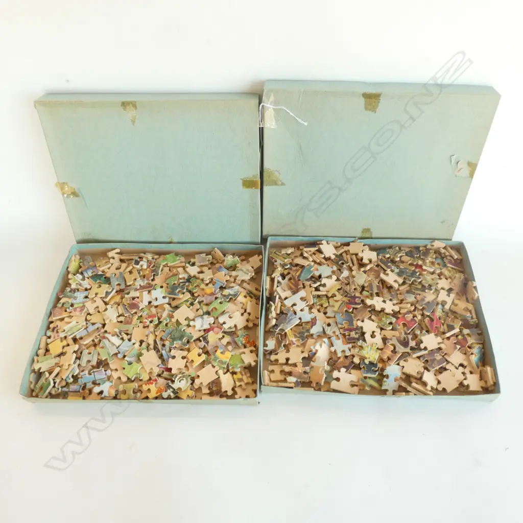 2 VINTAGE JIGSAW PUZZLES + ASST 1940S PLASTIC DOLLS Image 1++