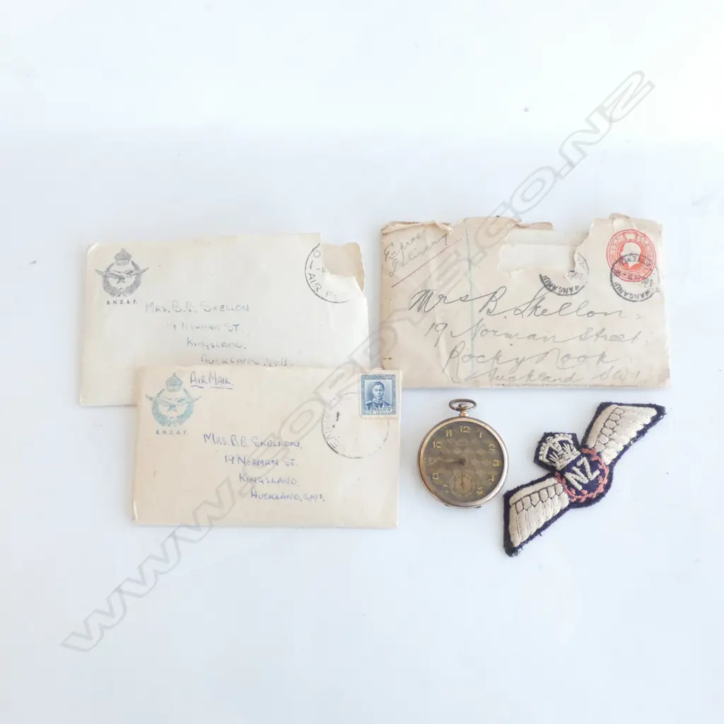 ROLLED GOLD POCKET WATCH AF + COLLECTION OF WWII LETTERS ETC Image 1++