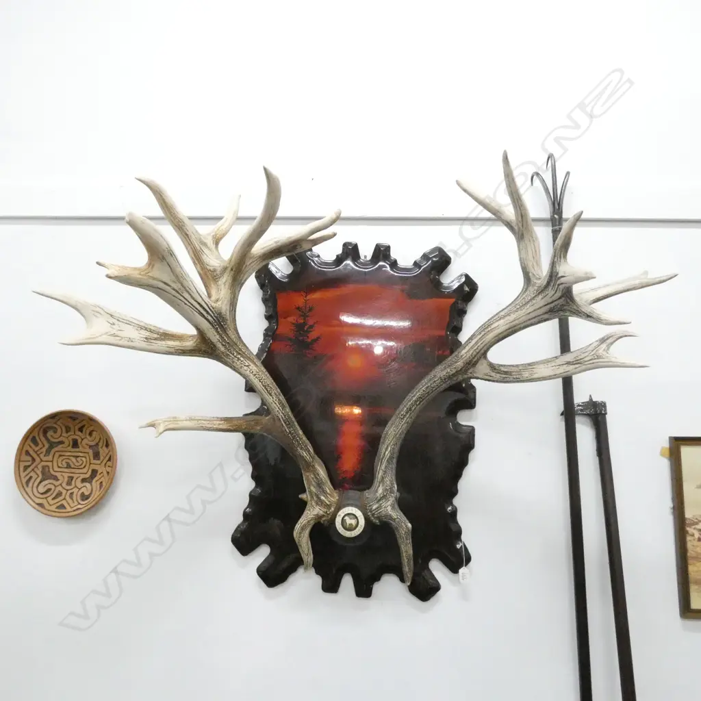 8 POINT ANTLERS ATTACHED TO ROUND PLAQUE 'WHITE HORSE WHISKY' MOUNTED ON SCENIC INLAY WOOD BACKGROUND  Image 1++