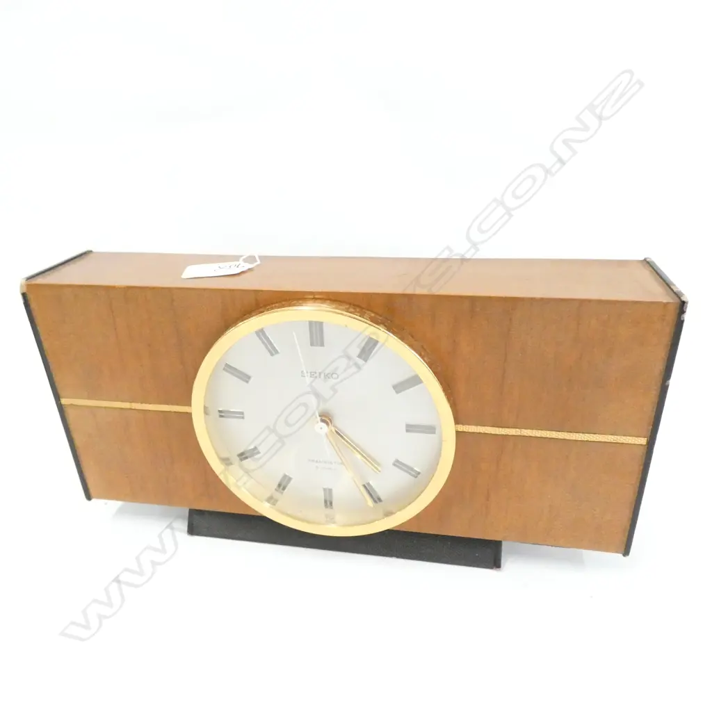 A VINTAGE MODERNIST 1960S SEIKO TRANSISTOR CLOCK Image 1++