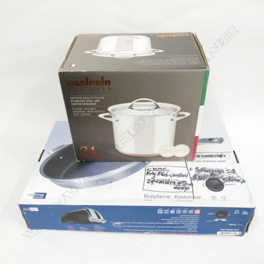 SCANPAN LARGE FRYPAN + 1 OTHER & SCANPAN S/STEEL STOCK POT H. 170MM Image 1++