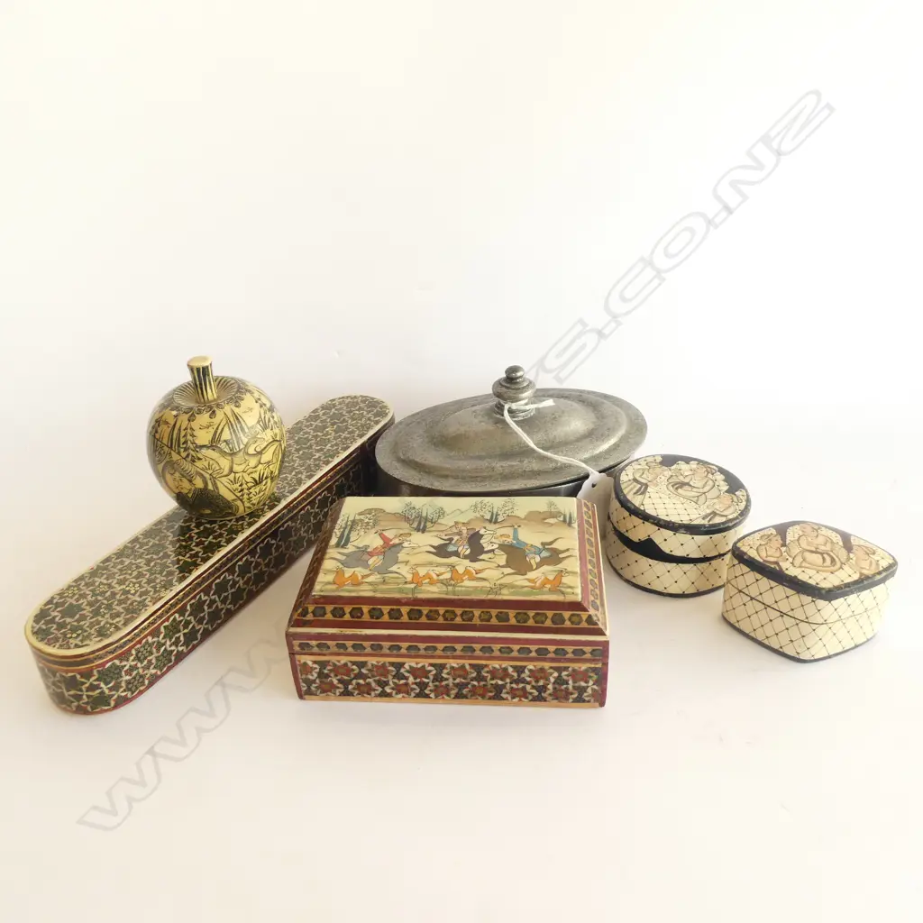 6 ORIENTAL LIDDED BOXES  1 PEWTER Image 1++