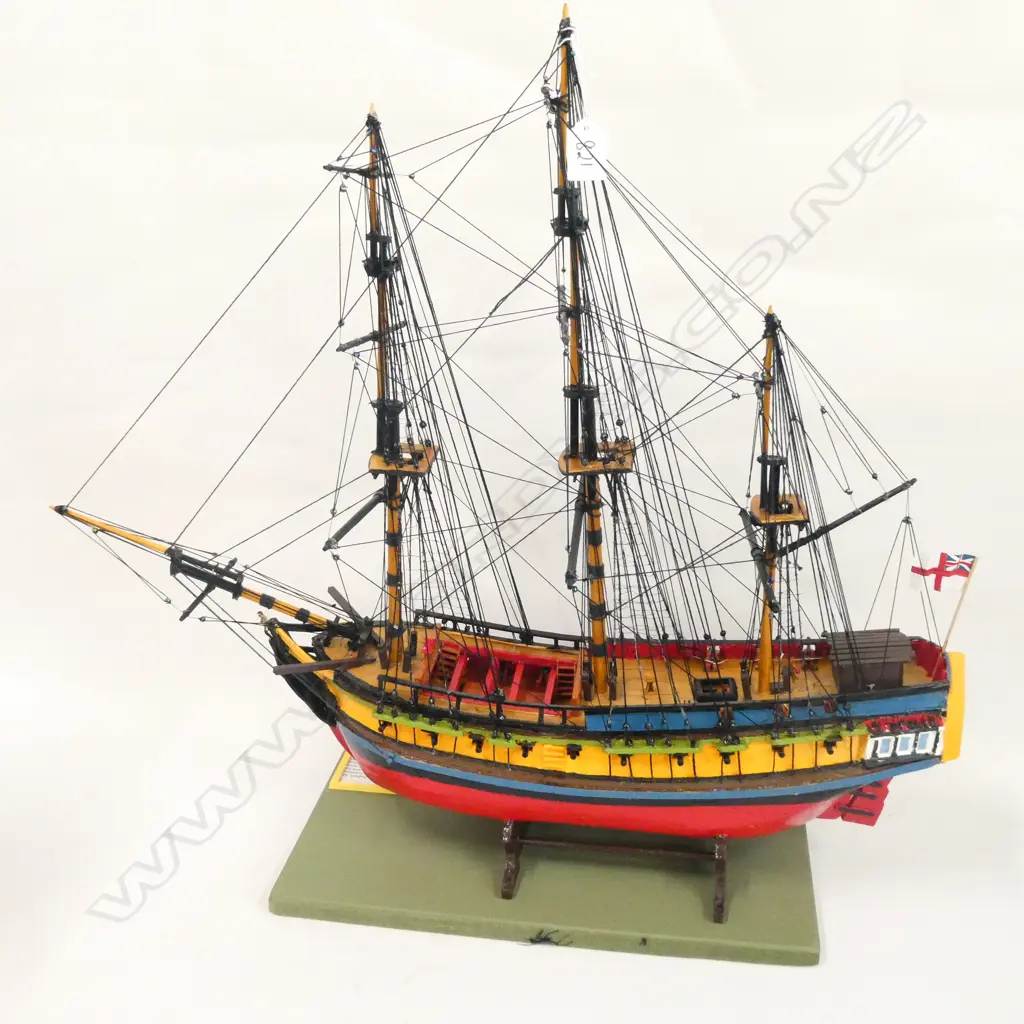 SHIP MODEL: H.M.S. PANDORA H. 620MM Image 1++