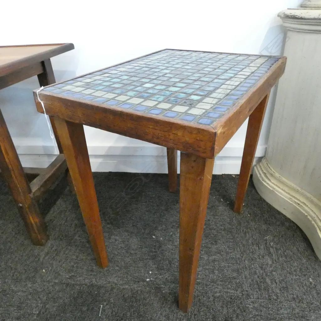 SIDE TABLE TILE TOP H. 510MM Image 1++
