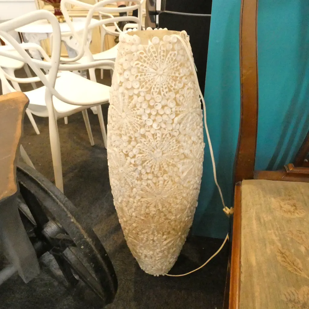 SHELL FLOOR LAMP  Image 1++