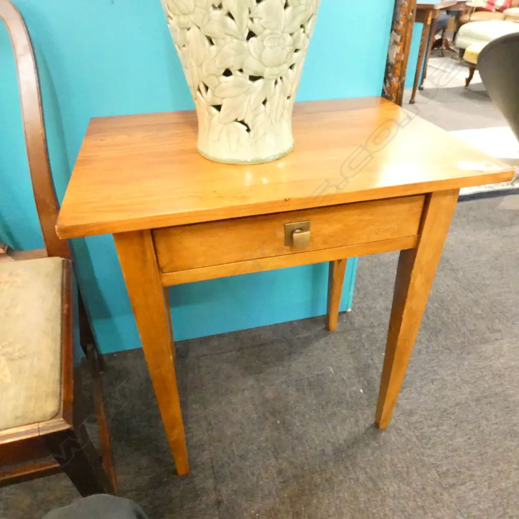 SIDE TABLE WITH DRAWER H. 700MM Image 1++