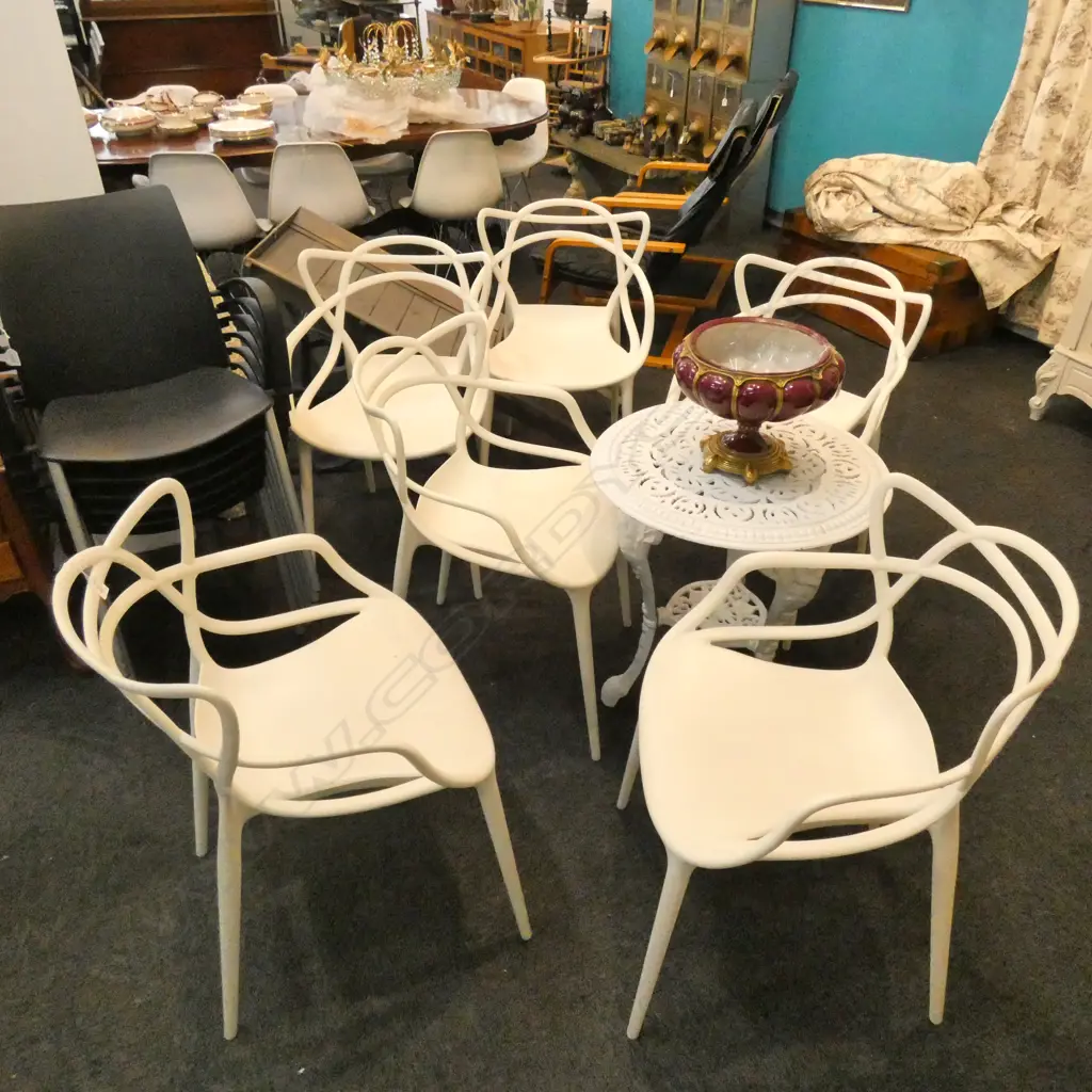 6 WHITE 'KARTELL STARCK' DESIGN CHAIRS Image 1++