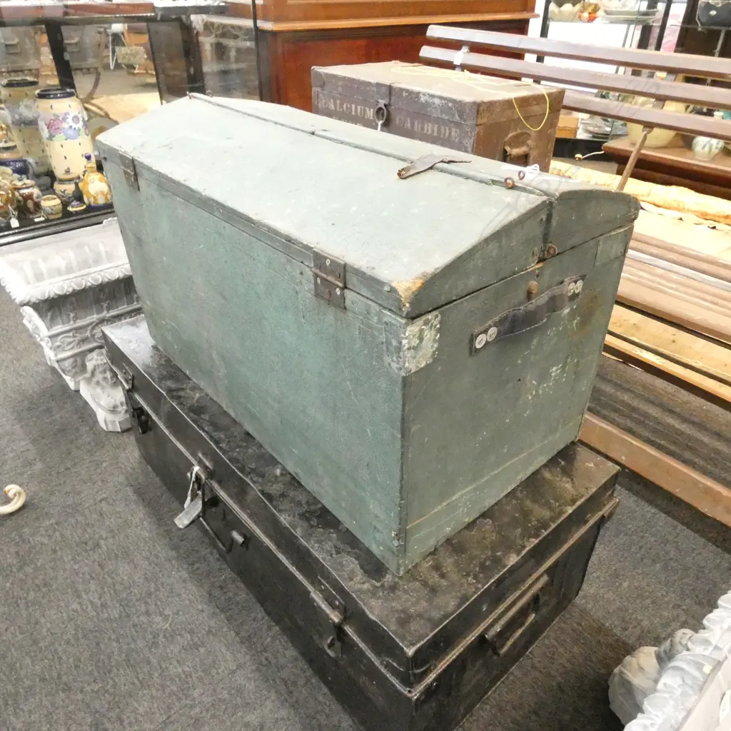 RUSTIC GREEN WOODEN FRENCH TRUNK 740 X 400 X 420MM Image 1++