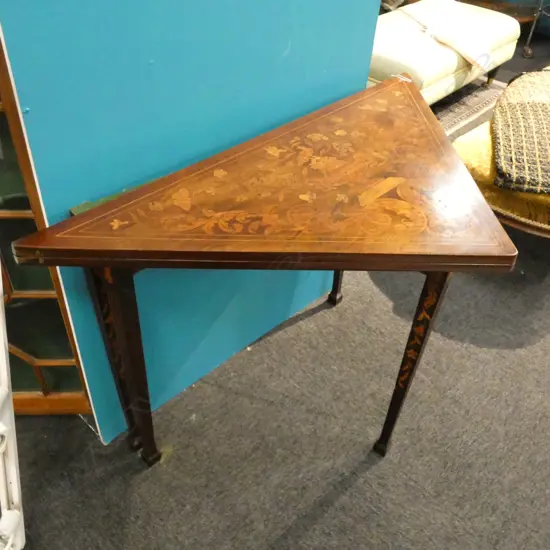 EARLY 19thC MARQUETRY INLAID FOLDING CARD TABLE