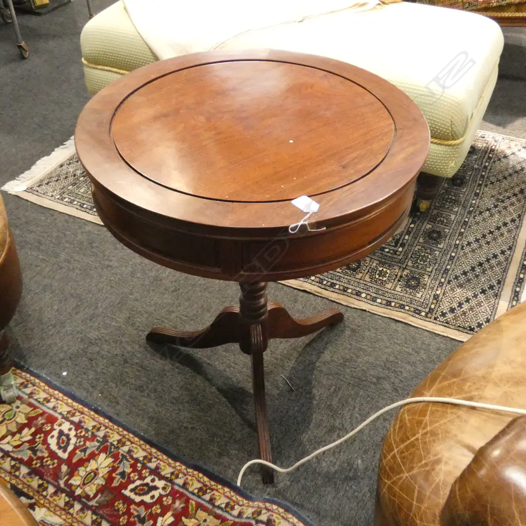ROUND 2-DRAWER MAHOGANY OCCASIONAL TABLE DIA. 530  H. 620MM Image 1++