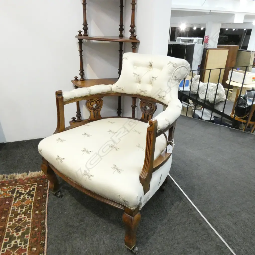 EDWARDIAN TUB CHAIR Image 1++