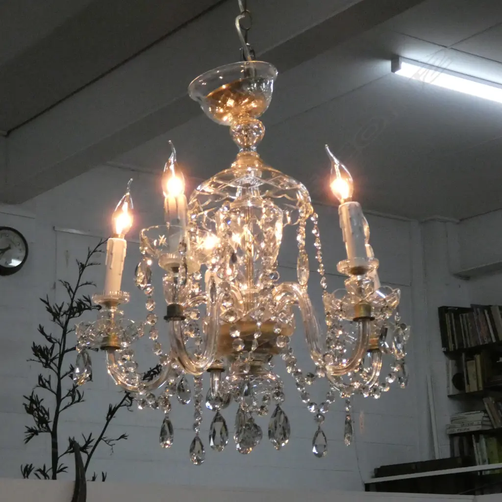 CHANDELIER Image 1++
