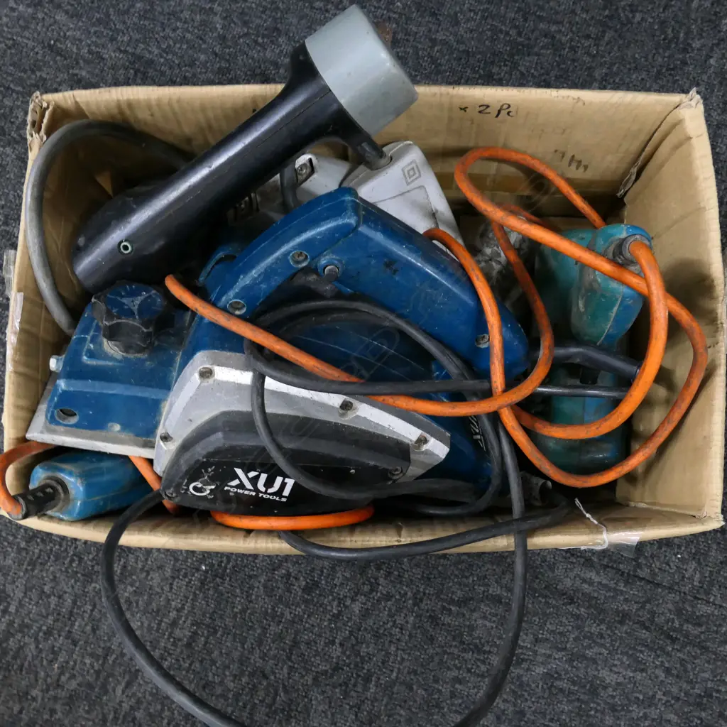BOX OF POWER TOOLS (AS-IS) Image 1++