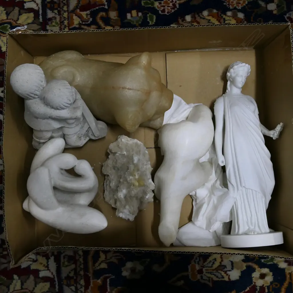 BOX LOT SOAP STONE / WOODEN PIECES ETC Image 1++
