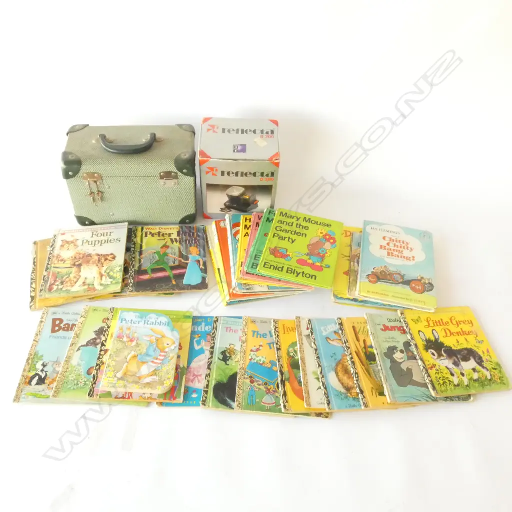 BOX LOT VINTAGE CHILDRENS BOOKS, PROJECTOR ETC Image 1++