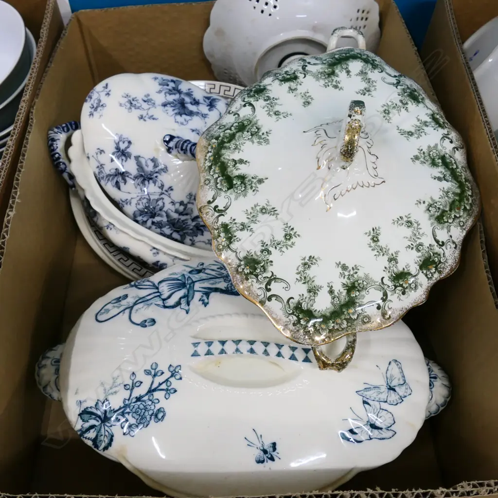 BOX VINTAGE CHINA  Image 1++
