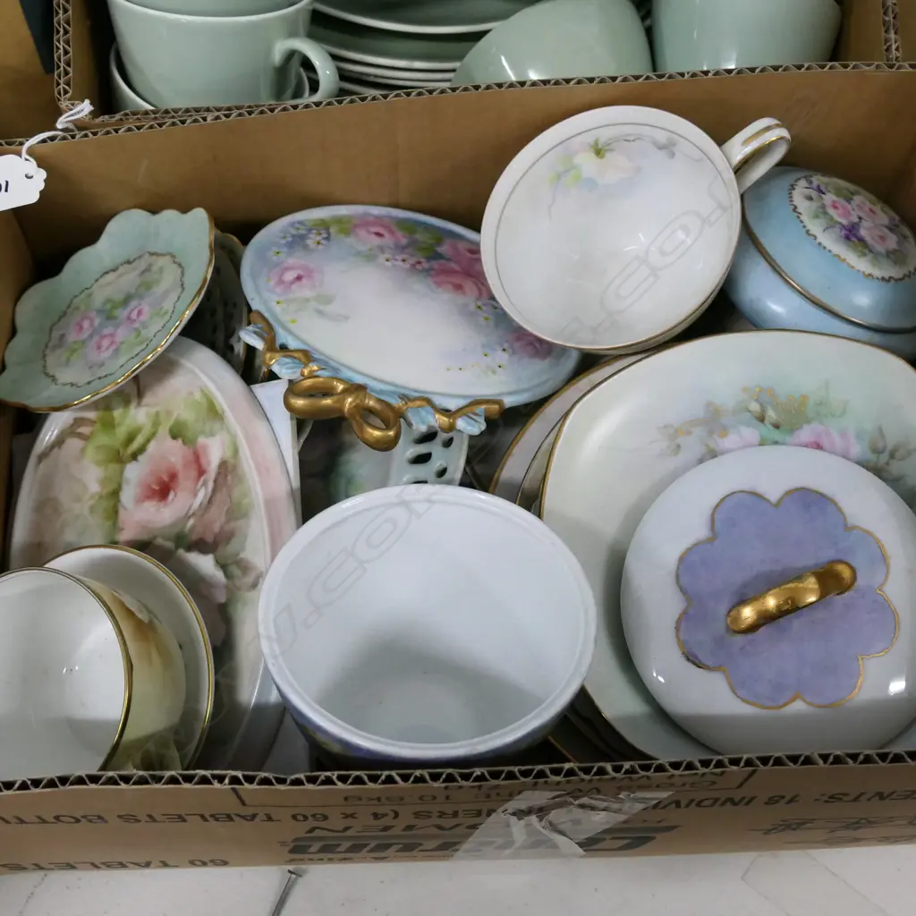 GOOD BOX LOT HAND PAINTED PORCELAIN, PLATES, DISHES, CUPS, BOXES, TILES ETC. Image 1++