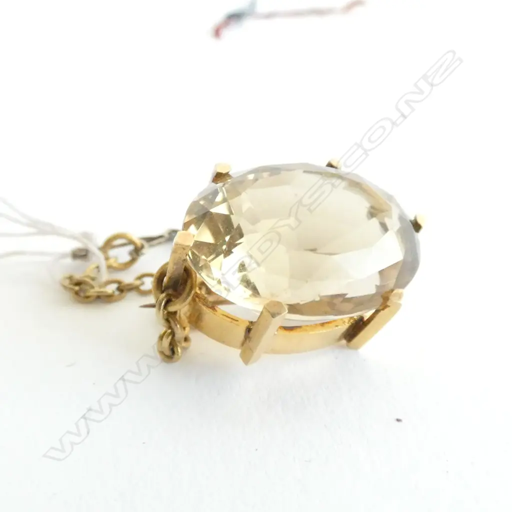 VINTAGE GOLD & CITRINE BROOCH LGE OVAL FACET CUT Image 1++