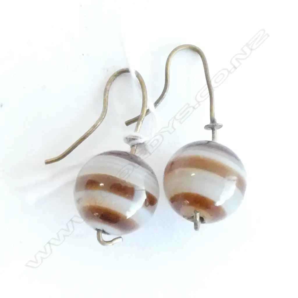 (19171) PR VINTAGE BANDED AGATE BEAD DROP EARRINGS Image 1++
