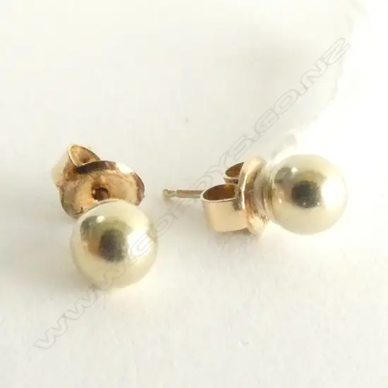 EARRINGS 9ct GOLD STUDS