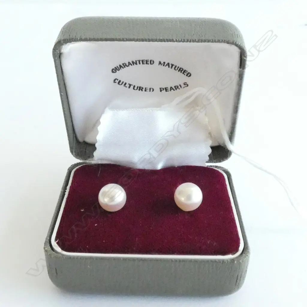 PAIR CULTURED PEARL & 9CT GOLD SCREW EARRINGS - IN ORIGINAL BOX Image 1++