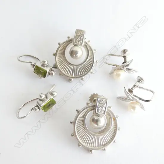 ASSORTED SILVER EARRINGS