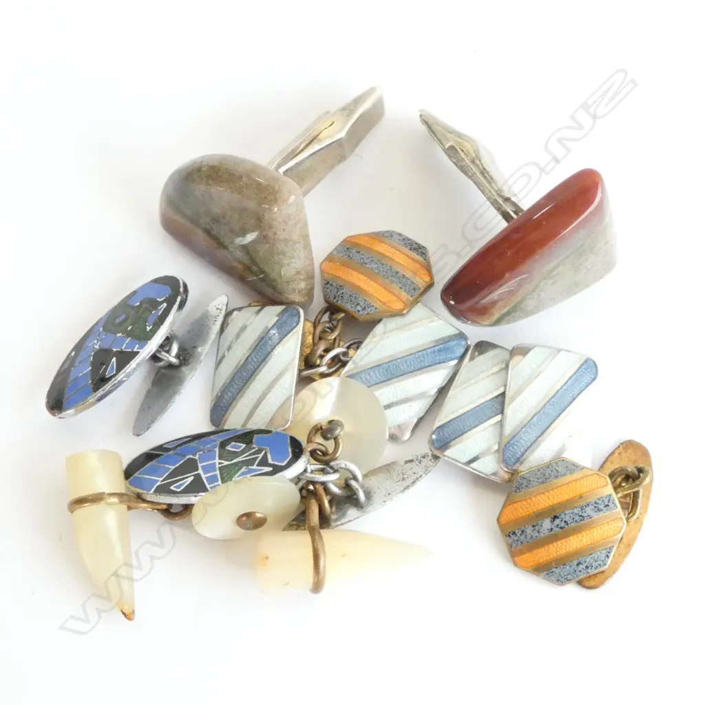 ASSORTED CUFF LINKS Image 1++