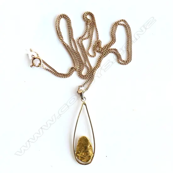 NATURAL FLAT GOLD NUGGET 14CT FRAME ON 9CT CHAIN 4.90 gms