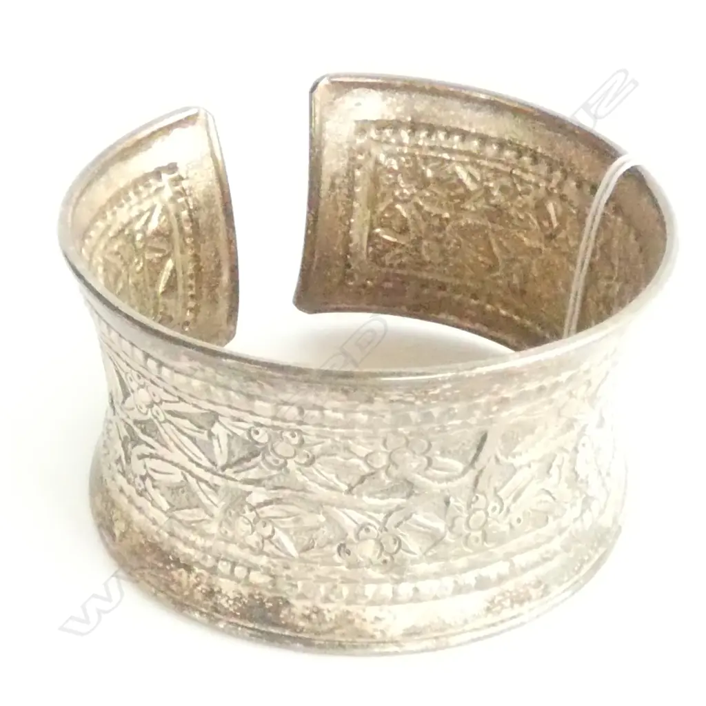 WIDE ORNATE SILVER BANGLE. W. 34MM - 925 SILVER Image 1++
