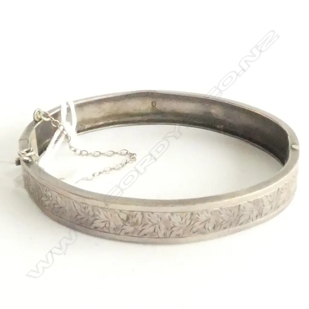 BANGLE, STERLING SILVER BIRM 1919 Image 1++
