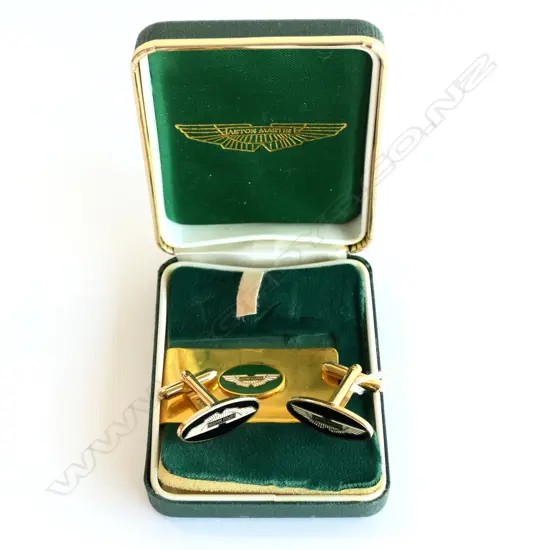 CUFF LINKS AND TIE PIN - ASTON MARTIN, C 1970, IN BOX OF ISSUE