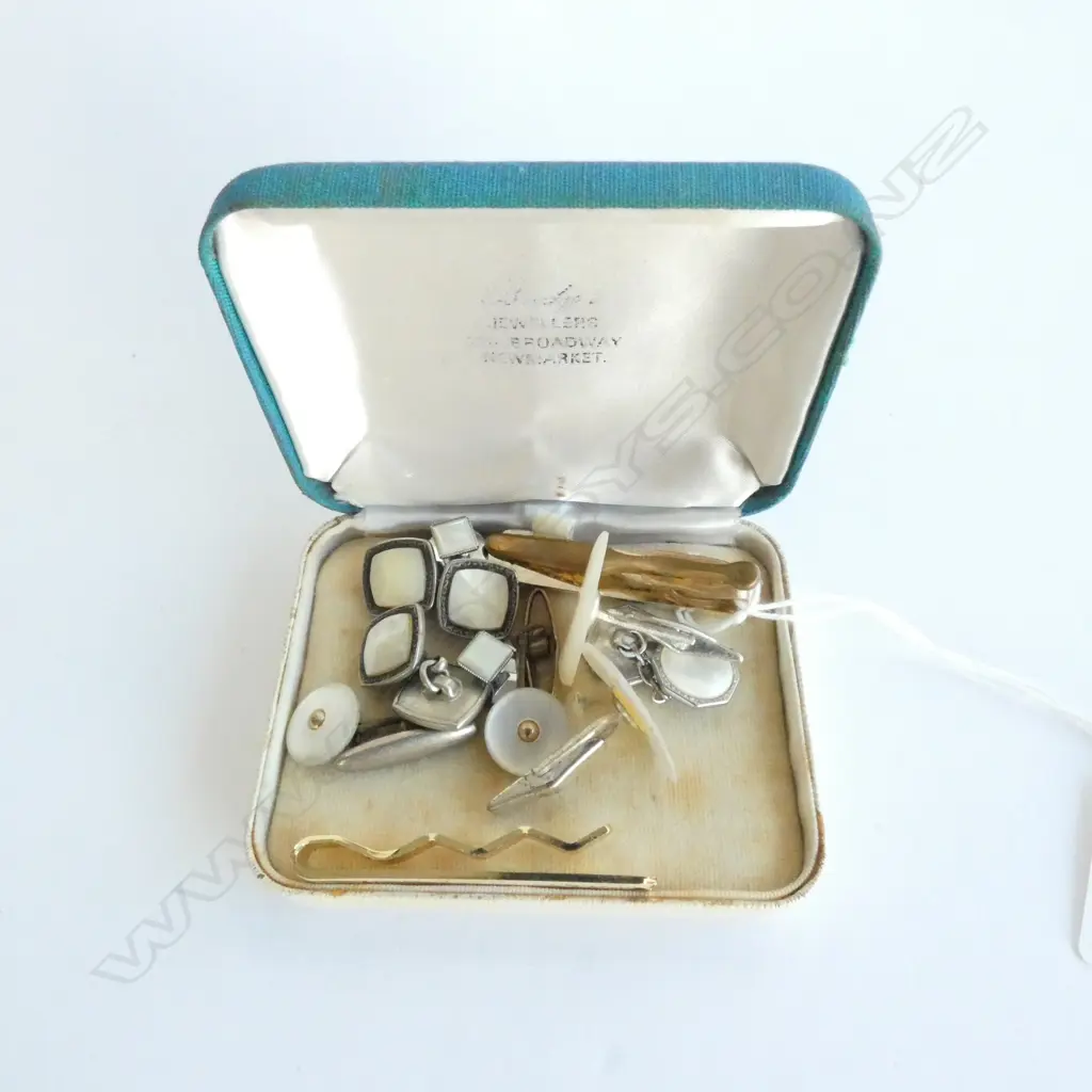 MOTHER OF PEARL TIE PINS (2)  & FOUR PAIR CUFFLINKS + 1  Image 1++
