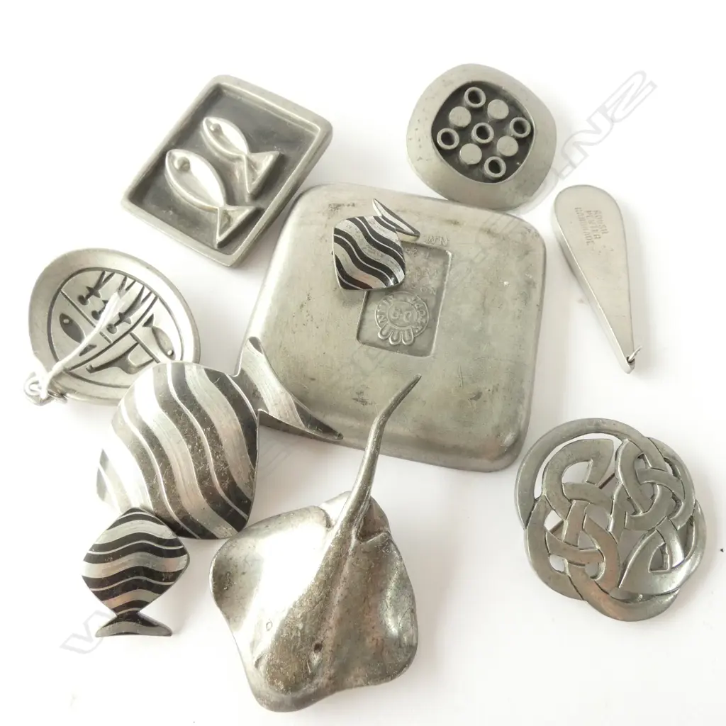 9 ASST. DESIGNER PEWTER PCES Image 1++