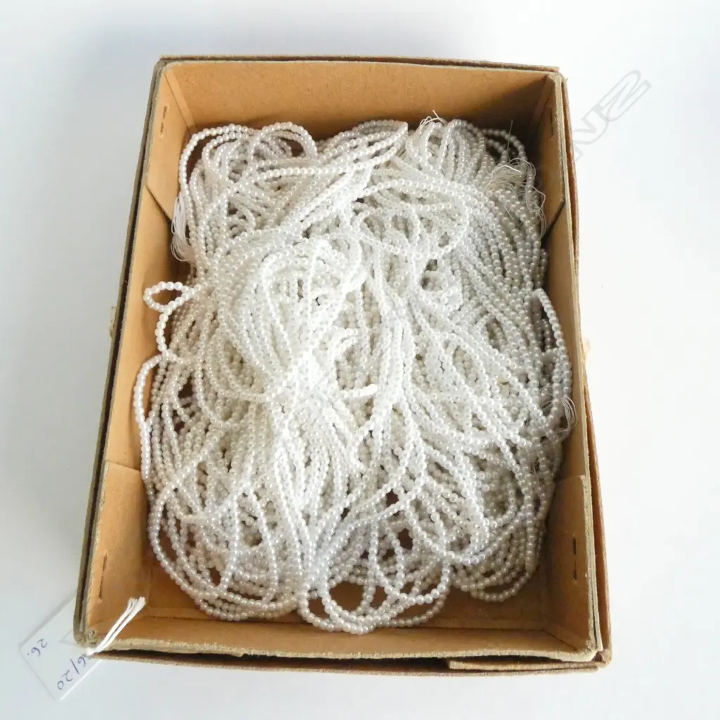 26 STRANDS VINTAGE GERMAN SMALL COSTUME PEARLS L. 1520MM  Image 1++